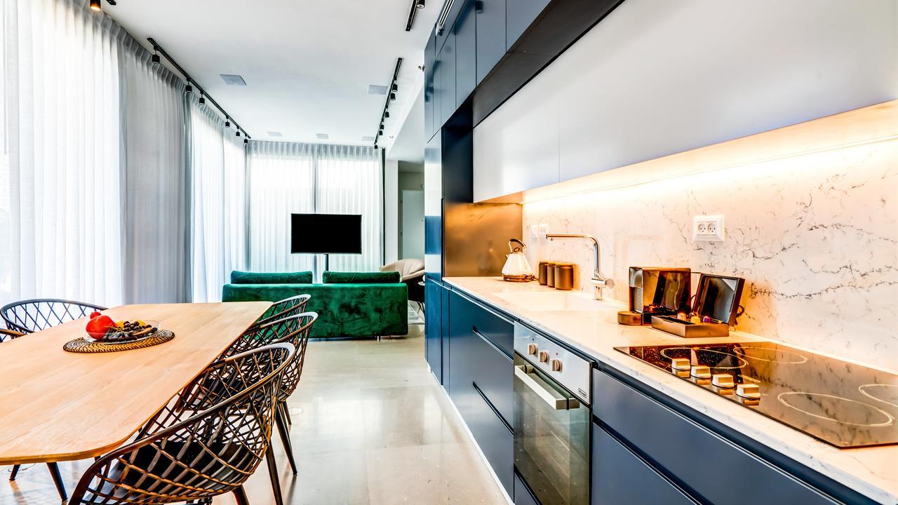 Carmel Market By Master Apartment